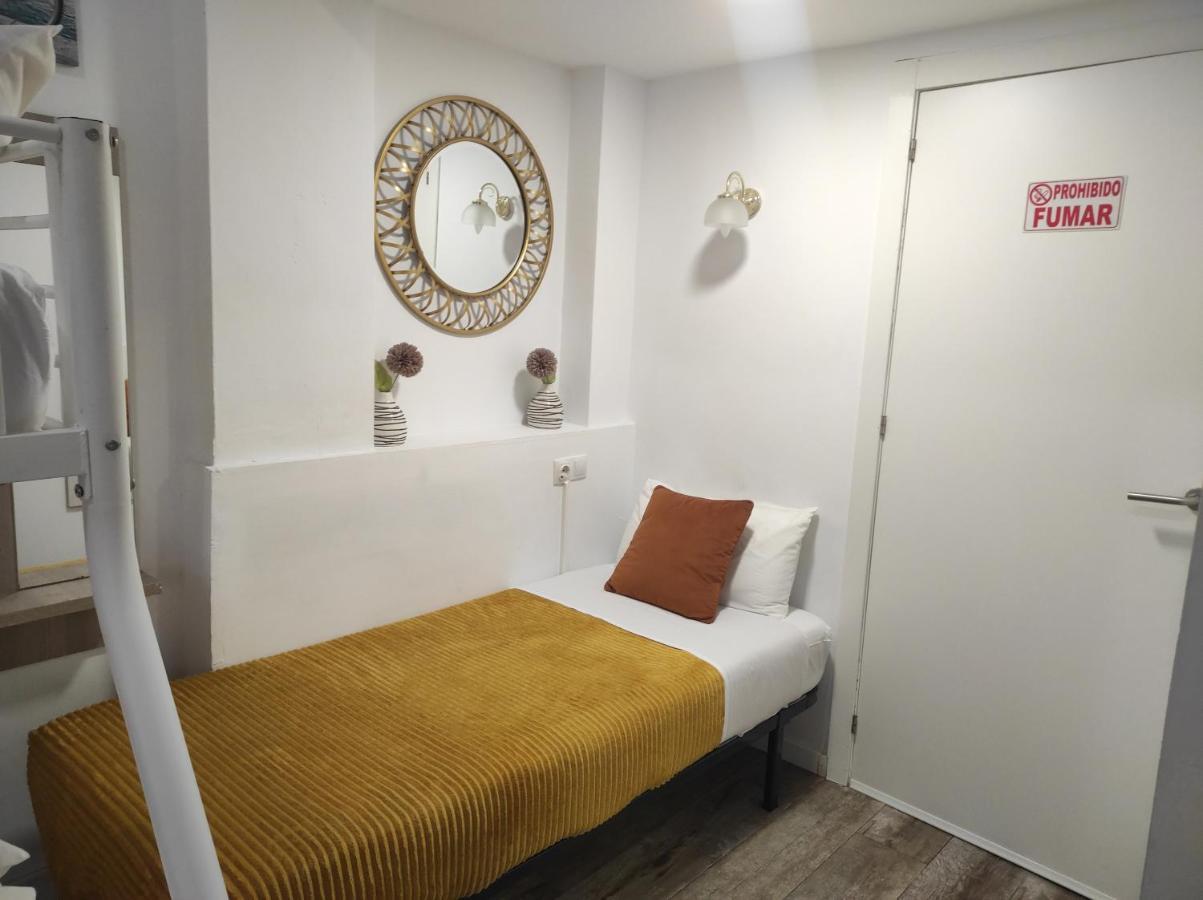 Hostal Olozaga Alicante Ngoại thất bức ảnh