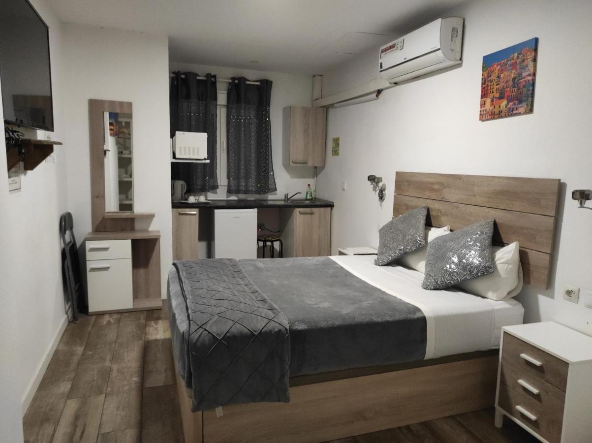 Hostal Olozaga Alicante Ngoại thất bức ảnh