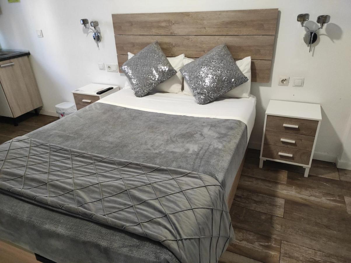Hostal Olozaga Alicante Ngoại thất bức ảnh